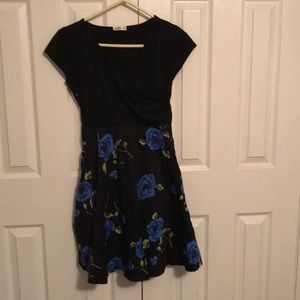 NEW Black Floral Classic Dress